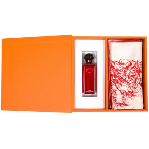 hermes women's fragrance gift set|hermès rhubarb gift set.